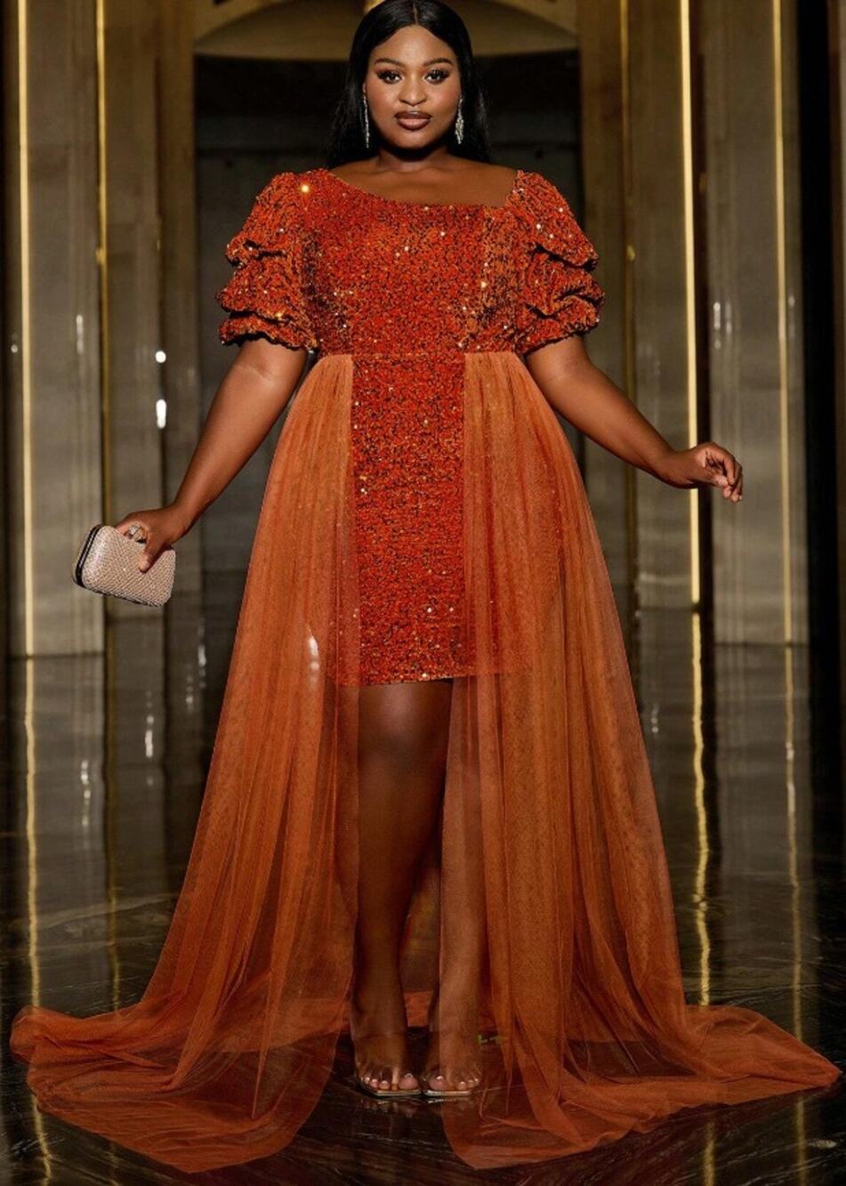 Stunning dress 3XL, burnt orange sequins & chiffon style train. It’s diva time!